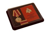 Наградной комплект с муаровой лентой к медали «Ветеран пожарной охраны»