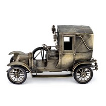 Автомобиль Renault AG 1910, масштабная модель 1:35