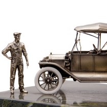 Удостоверение к награде Диорама «Генри Форд и модель "Т"», масштабная модель 1:24