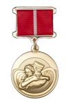 Медаль «Женщине участника СВО» с бланком удостоверения